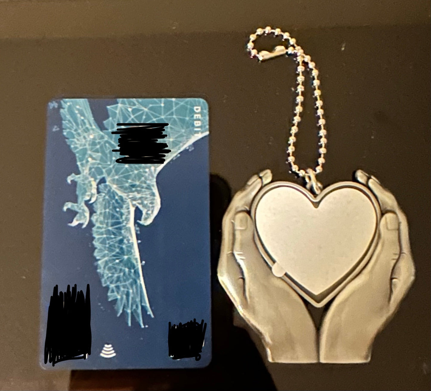 Metal Hand Grip Heart Shape Sublimation Jewelry Pendants